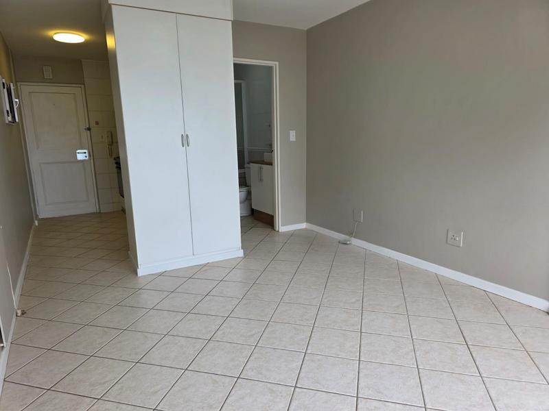 To Let 1 Bedroom Property for Rent in Blouberg Beachfront Western Cape